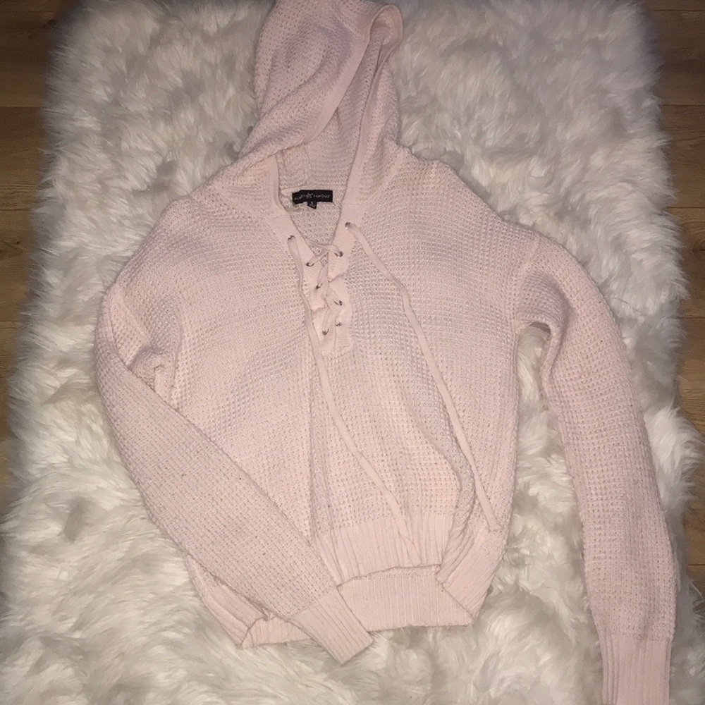 Pink sweater w/ string tie in front